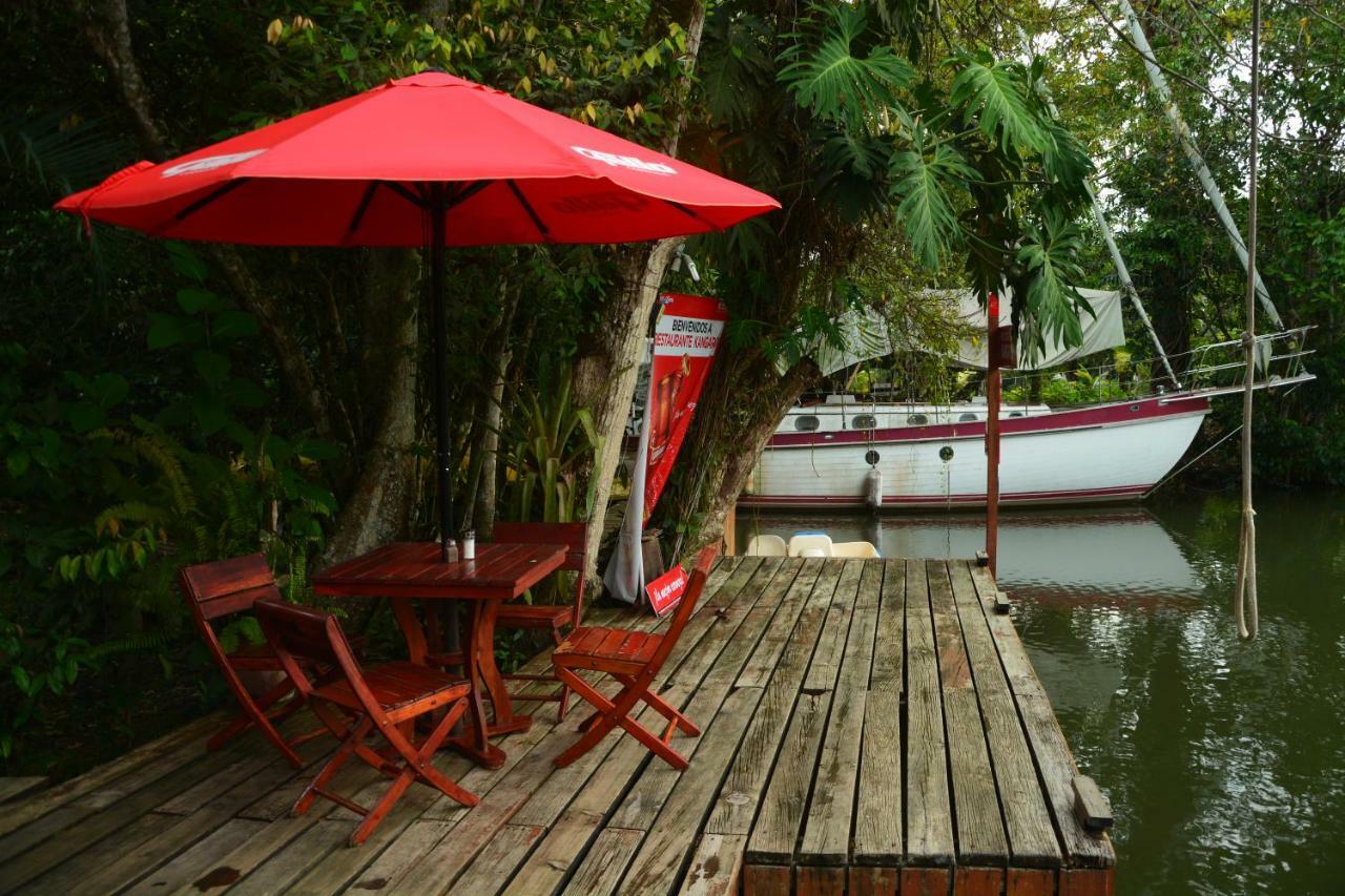 Hotel Kangaroo Rio Dulce Rio Dulce Town Exterior foto